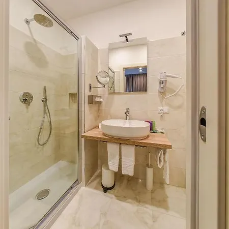 Bed & Breakfast H68 3*