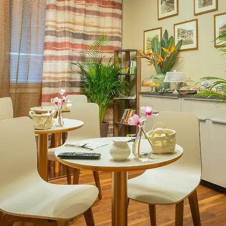 H68 Bed & Breakfast 3*
