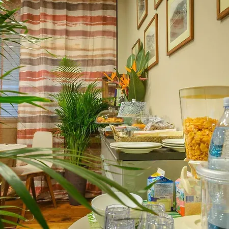 住宿加早餐酒店 H68