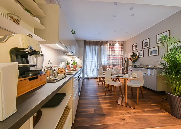 H68 住宿加早餐酒店 4*