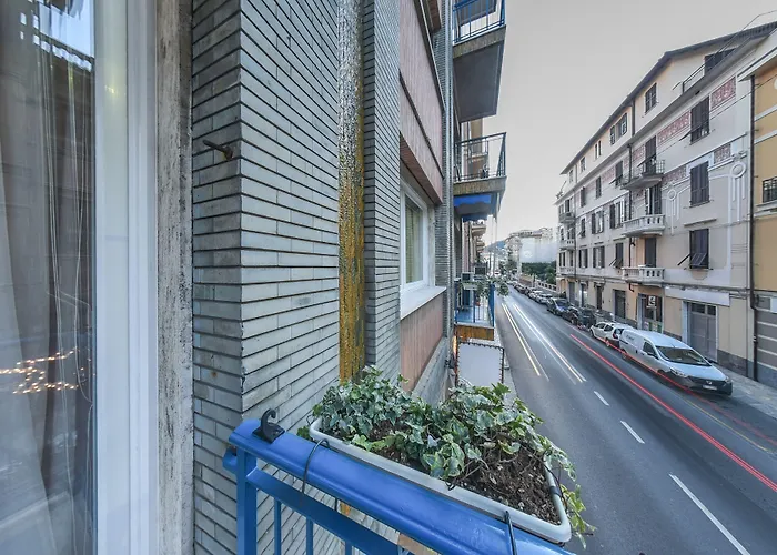 住宿加早餐酒店 H68 4*